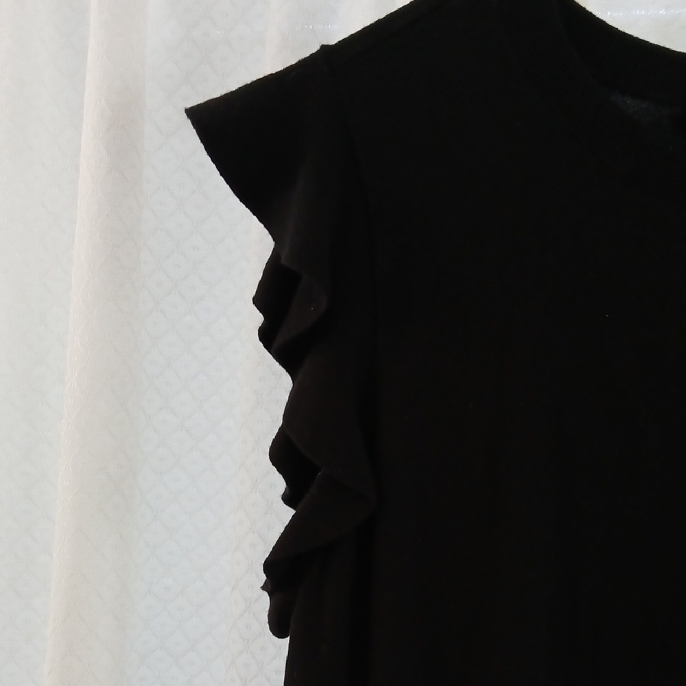 Halogen Black Short Sleeve Ruffle Top - Picture 3 of 7